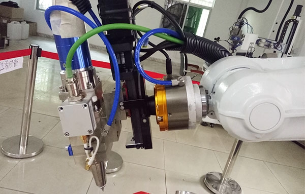 Baisheng robotarm lasersnij- en lasmachine voor 3D-verwerking