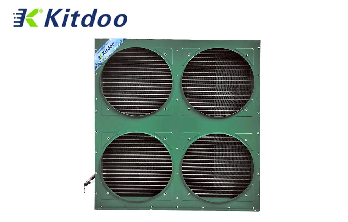 Vier ventilatoren koeling luchtkoeling bitzer kleur condensors
