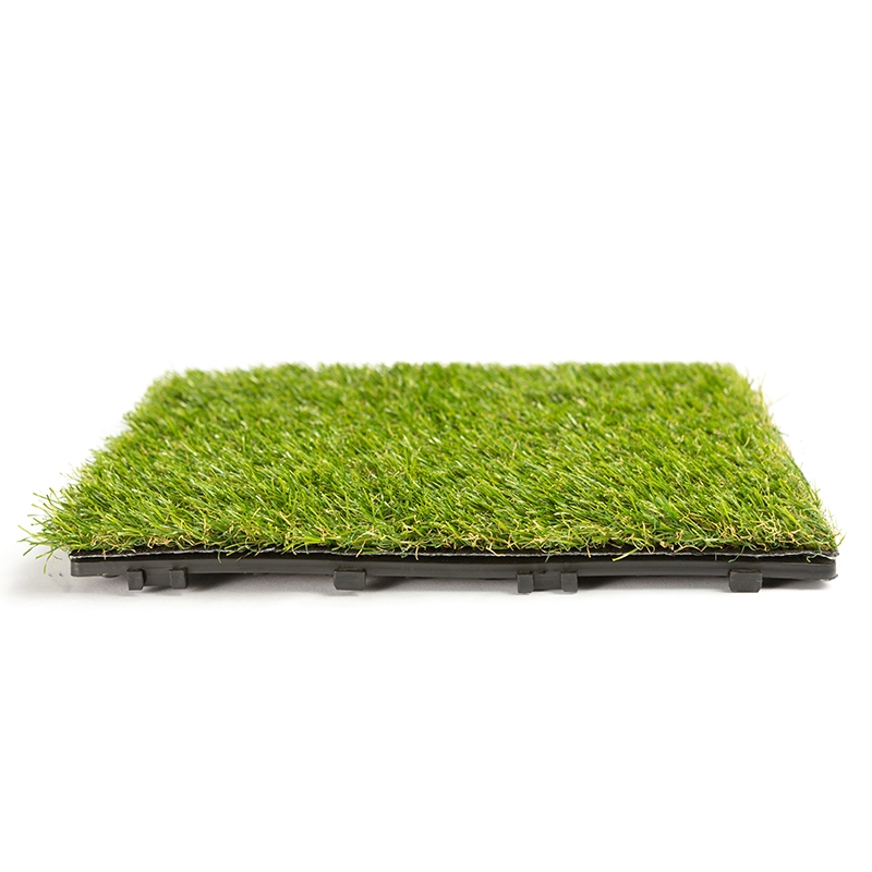 Kunstmatig groen tapijtgras voor huisdieren om te spelen met decoratief tapijtgras en bordgras