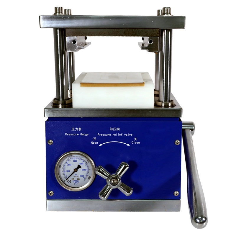 Kleine Hydraulische Matrijzensnijmachine voor het Snijden van het de Elektrodeblad van de Zakcel