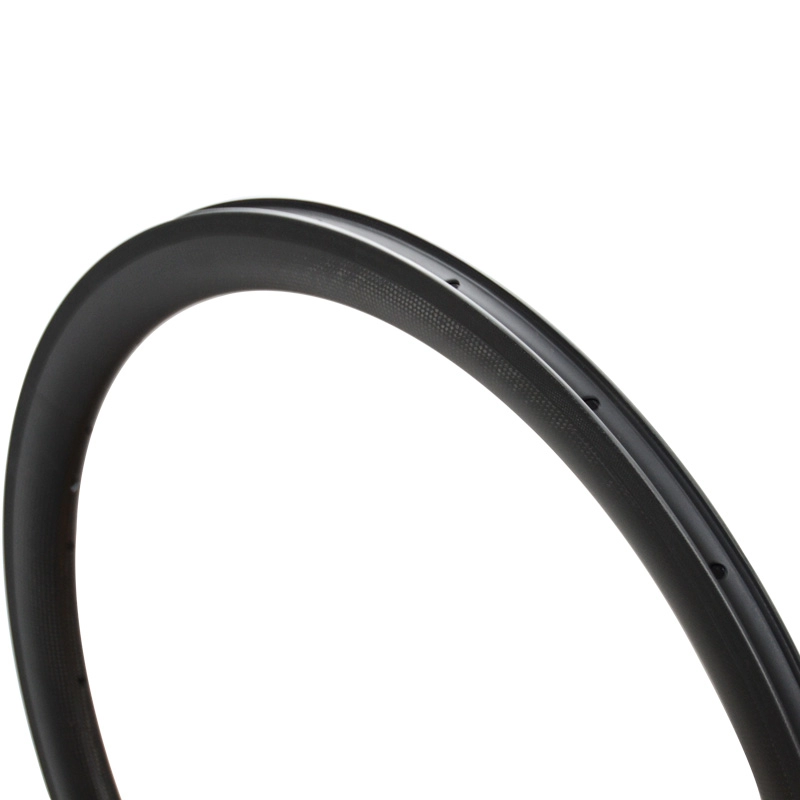 700C 25 mm breedte 45 mm diepte carbon tubeless velgen