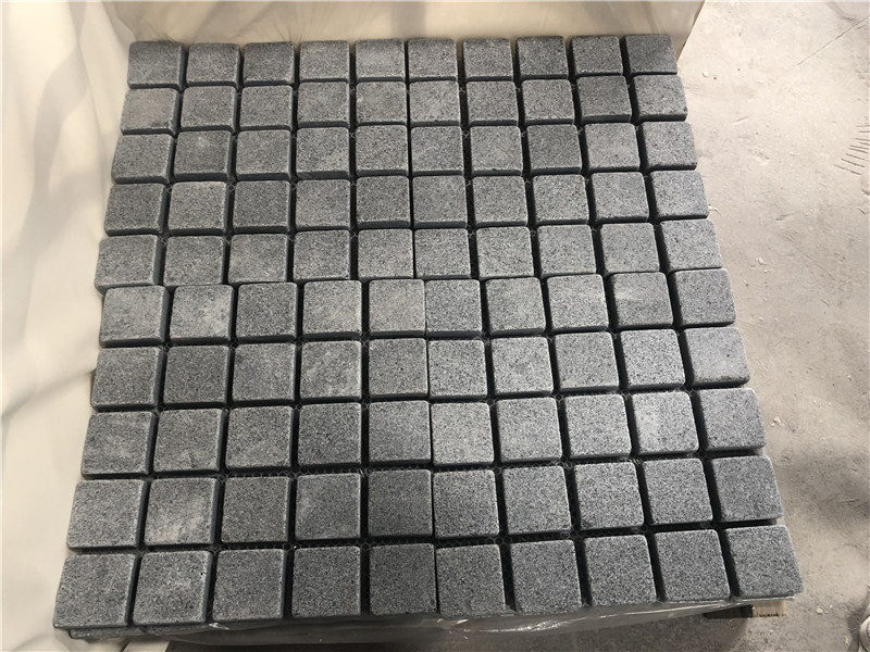 Flamed Granite Mesh Paver