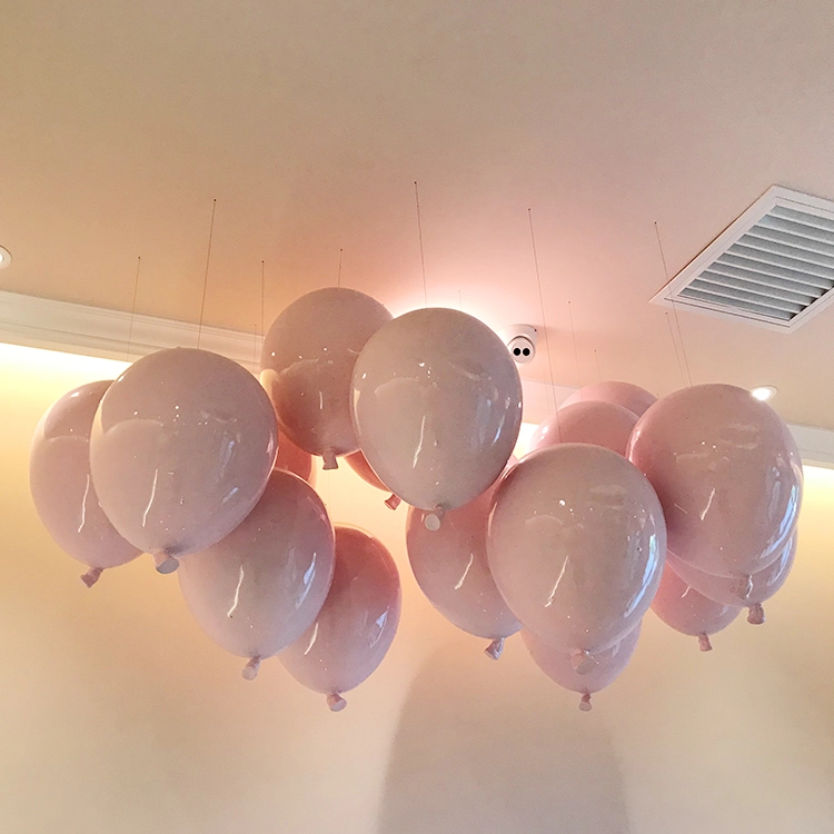 Opknoping glasvezel ballonnen voor winkel etalage