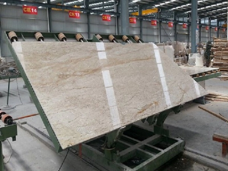 Eigen steengroeve Ekachai Beige marmeren grote platen