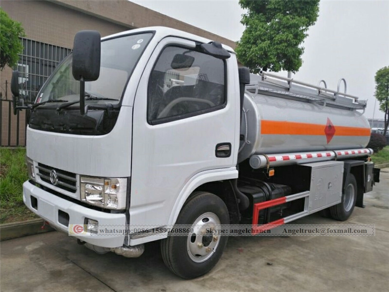 Mini-dieseltankwagen 4350 liter Dongfeng