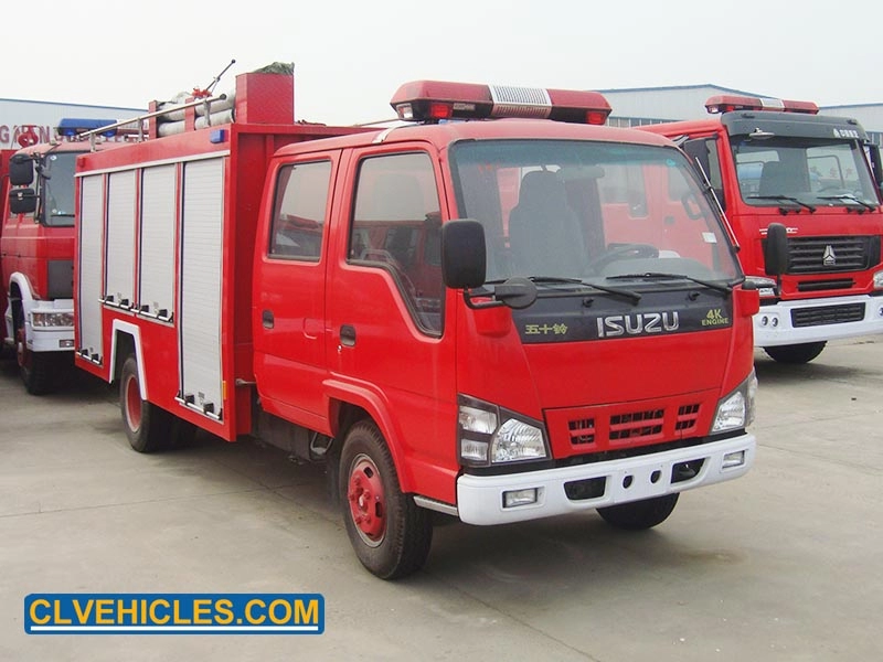 ISUZU 2500 liter watertank en 1500 liter schuimtank brandweerwagen