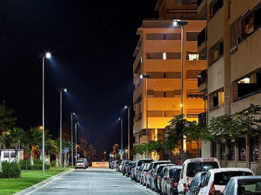 LED-straatverlichting op zonne-energie voor straat