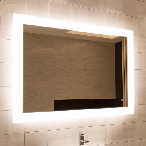 Wandgemonteerde badkamer LED verlichte spiegel met ontwaseming