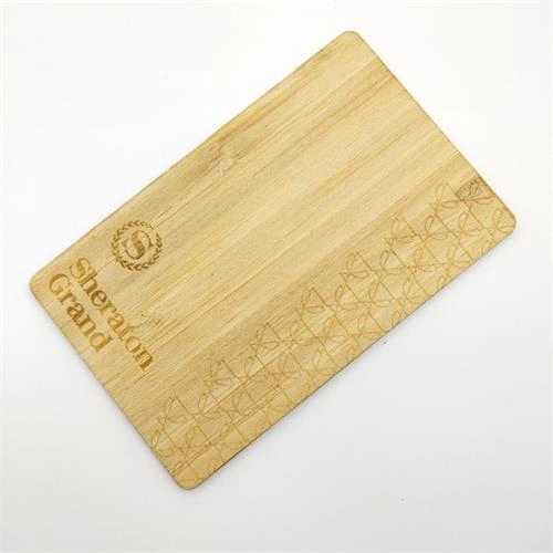 Programmeerbare bamboehouten visitekaartjes RFID ISO14443A Smart NTAG213/216 NFC houten hotelsleutelkaart