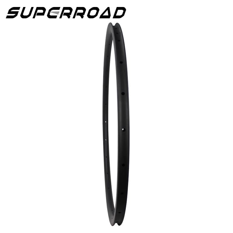 700C 30 mm Chinese carbon racefietsvelgen Clincher