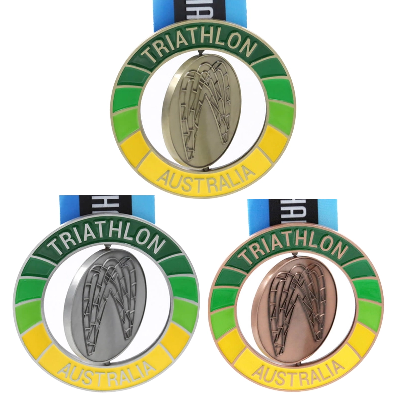 Medaillefabriek op maat gemaakte draaiende triatlonmedaille